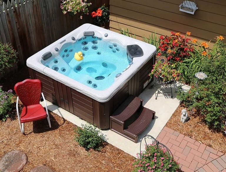 Small Backyard Hot Tub Ideas11452