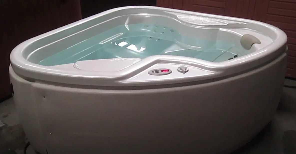 A small hot tubs for 2 people