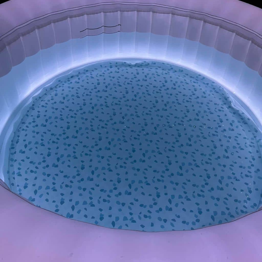 inflatable hot tub losing water (3)